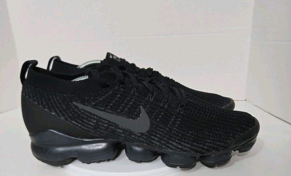 Nike Air VaporMax Flyknit 2 Shoes Mens Size 13 Black Running Sneakers AJ6900-004